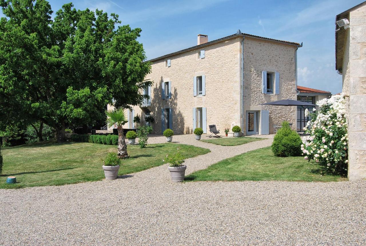 לינה וארוחת בוקר Cleyrac Domaine La Bastide מראה חיצוני תמונה